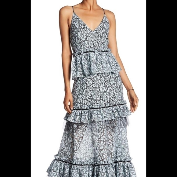 Host Pick! Zac Posen Briana Black/blue lace Gown With Tulle Layers